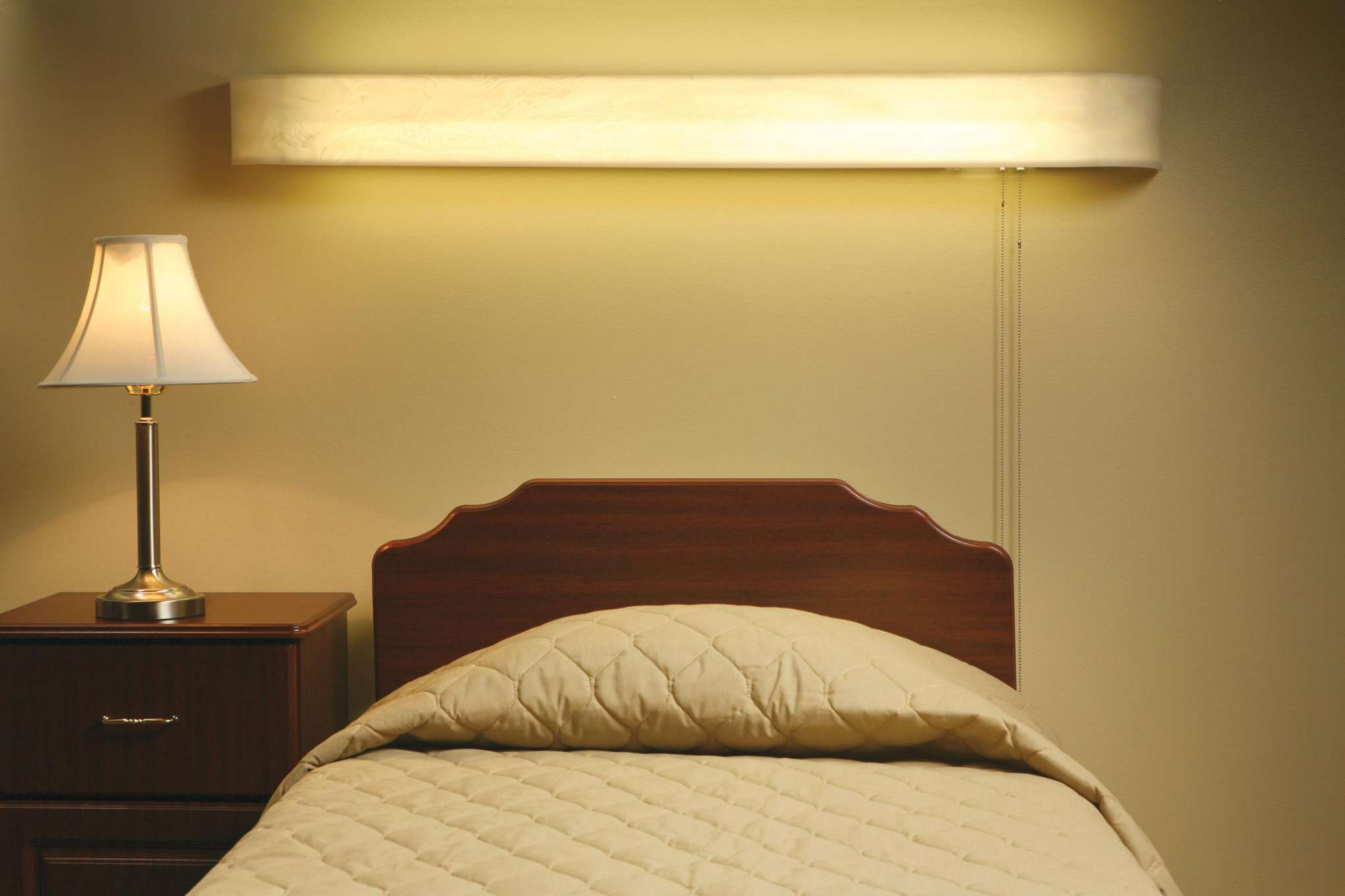 Scottsdale LED Overbed Light with Switch, 4 ft. Maxwell Thomas
